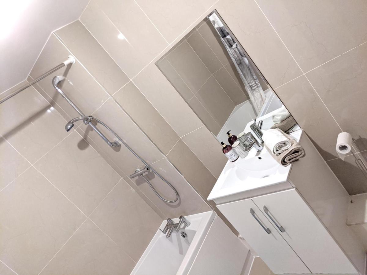 Koala & Tree - Renovated 2 Bed Apartment In City Centre - Short Lets & Serviced Accommodation Cambridge Exterior foto